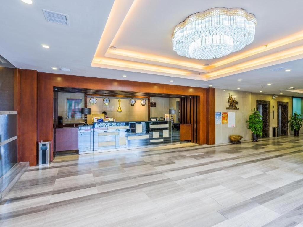 Movie Star Hotel Guangzhou Exteriör bild