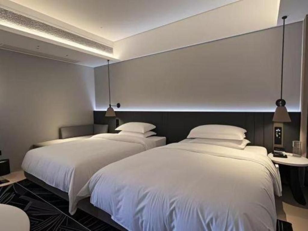 Movie Star Hotel Guangzhou Exteriör bild